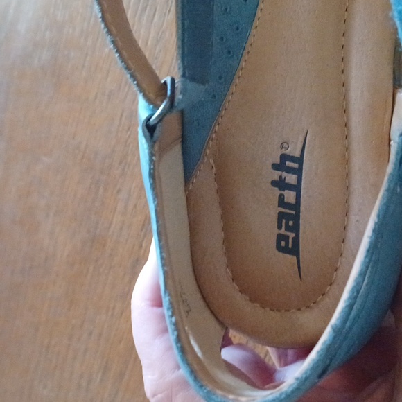 Womens sandal seaside/blue size 9 leather - Picture 3 of 4